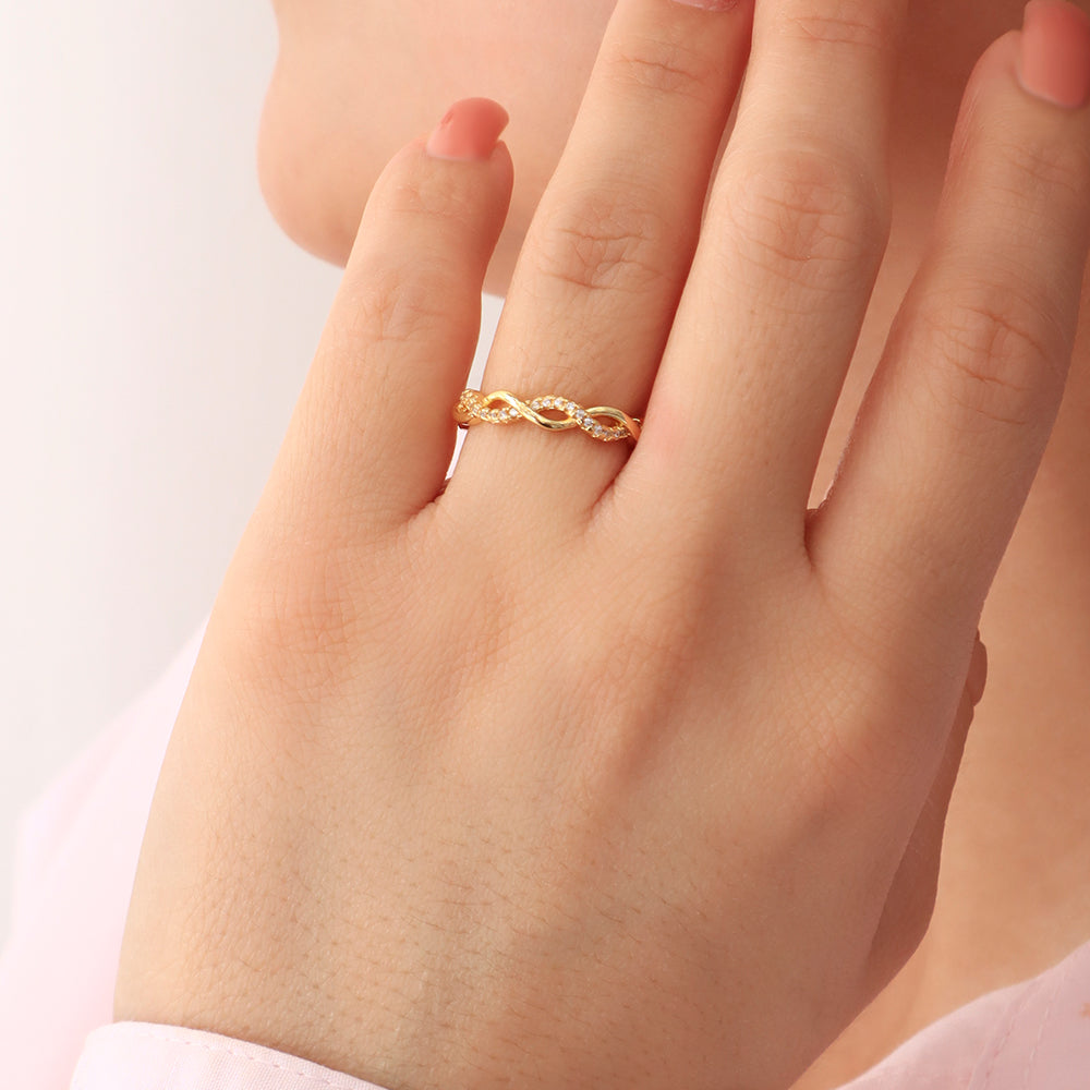 Anillo Entrelazado