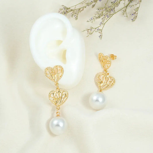 Aretes Corazón Doble con Perla en Baño de Oro