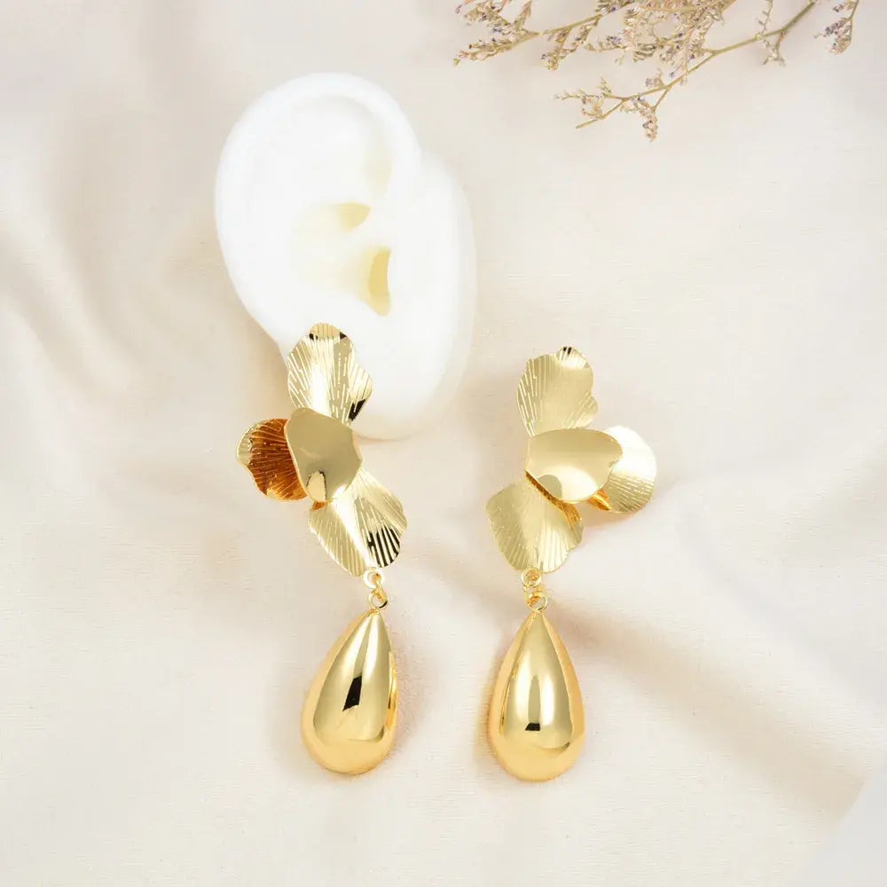 Arete Flor Gota