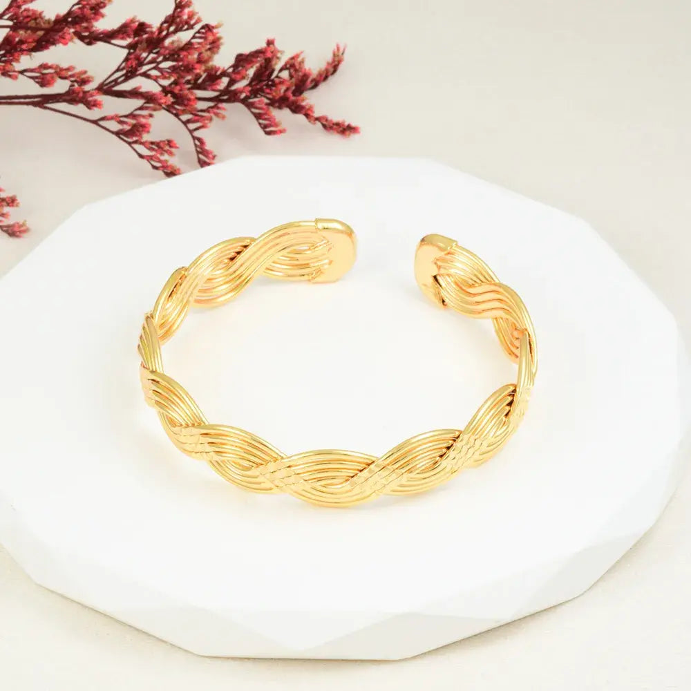 Brazalete Ondas Doradas en Baño de Oro