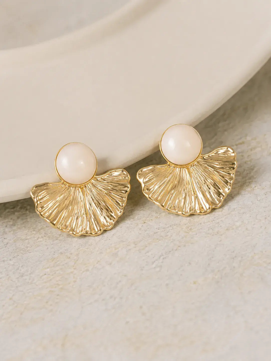 Aretes