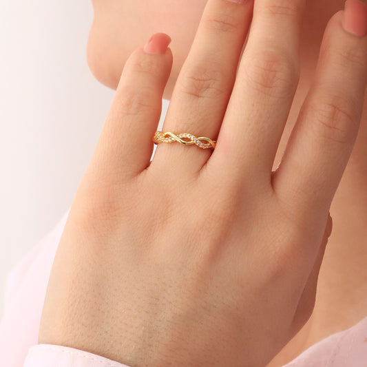 Anillo Entrelazado