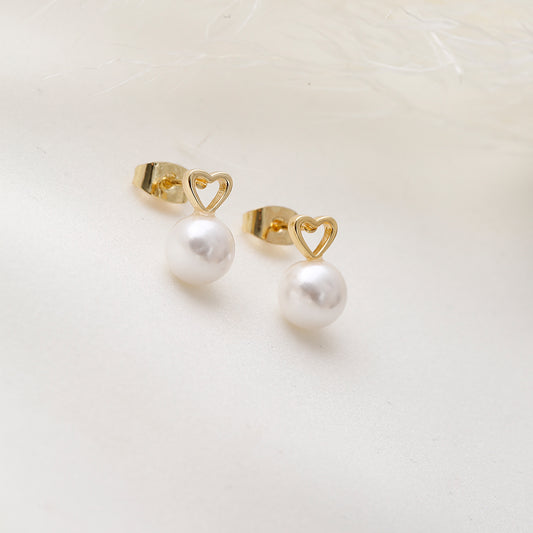 Arete Topo de Perla Con Corazón