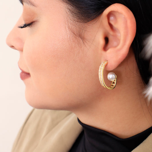 Aretes-Huggies-con-Circones-y-Perla-Sintética