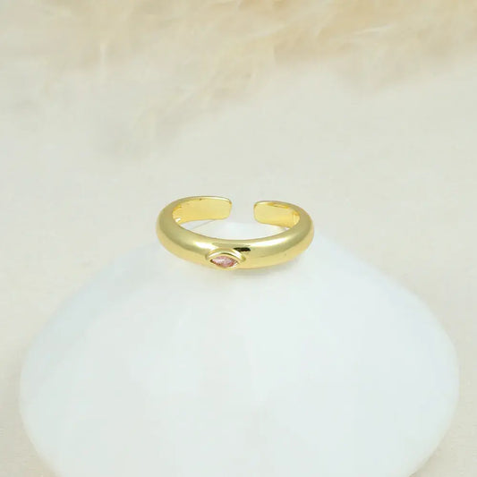 Anillo liso con pedra central