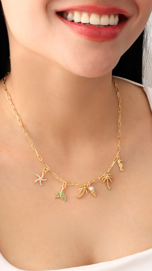 Collar con Dijes Playeros