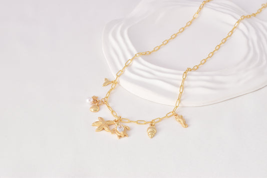 Collar con Dijes de Tortuga