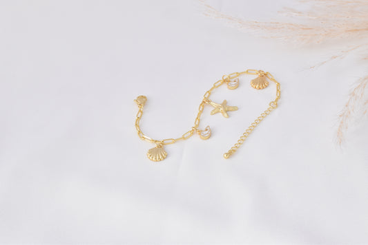 Pulsera con Dijes de Estrella y Concha