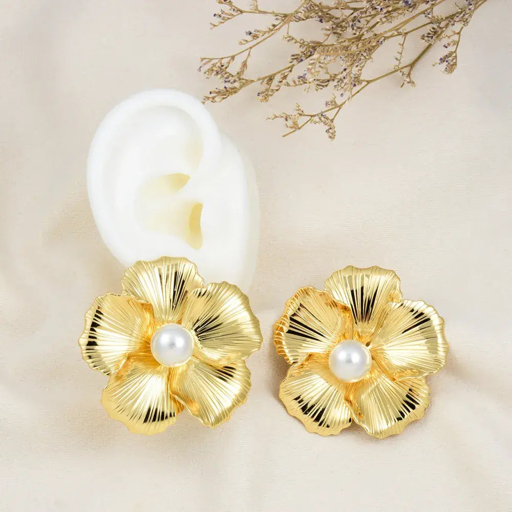 Aretes Flor Dalia