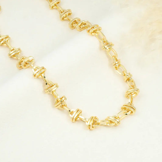 Collar Aros Entrelazados