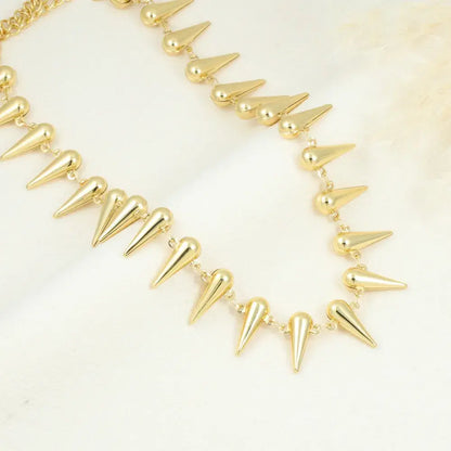 Collar dorado en baño de oro 24k