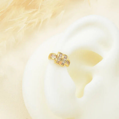 Earcuff con piedras incrustadas