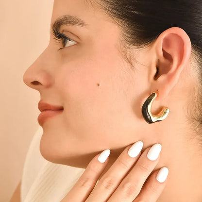 Aretes topo curva negros