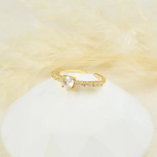 Anillo dorado brillo central