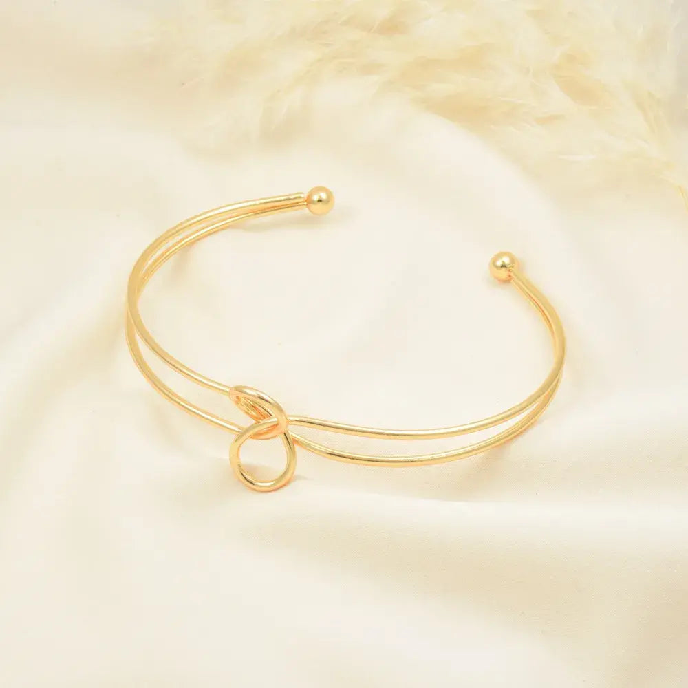 Brazalete superior de nudo