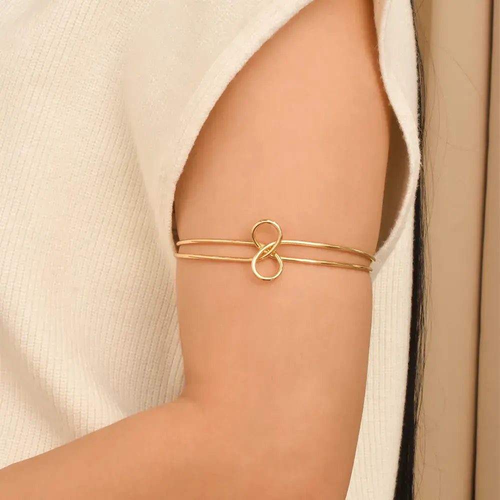 Brazalete superior de nudo