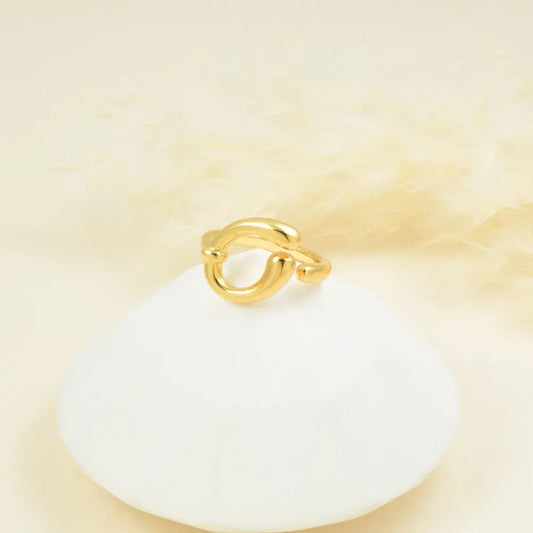 Anillo dorado nudo bold
